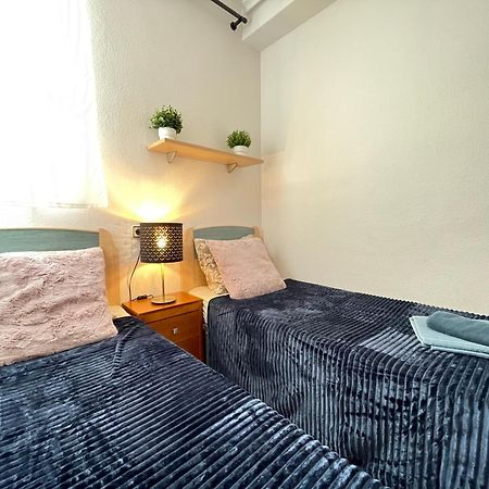 Superior La Playa! 3 Bedrooms! 2 Baths! Air Condition! Side Sea View! 托雷维耶哈 外观 照片