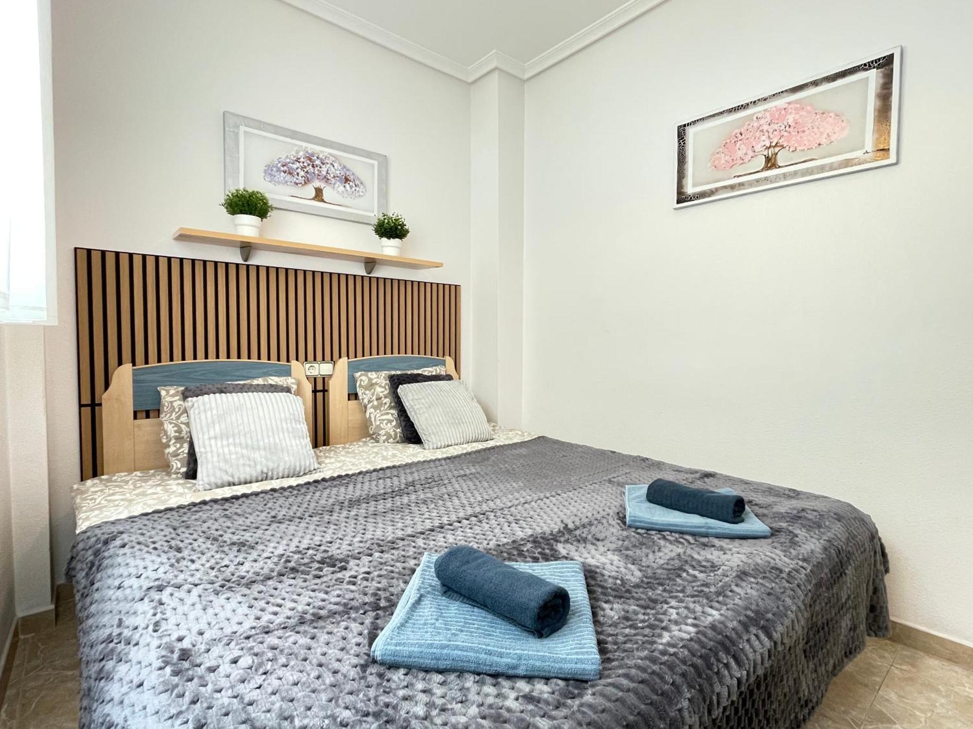 Superior La Playa! 3 Bedrooms! 2 Baths! Air Condition! Side Sea View! 托雷维耶哈 外观 照片
