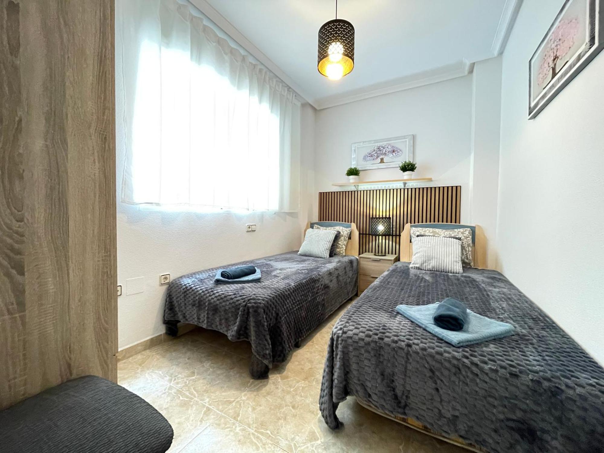 Superior La Playa! 3 Bedrooms! 2 Baths! Air Condition! Side Sea View! 托雷维耶哈 外观 照片